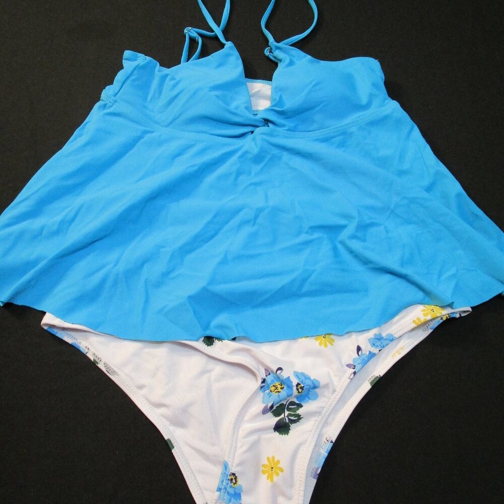 Beachsissi Tankini Size M NWT